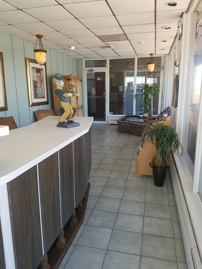 Newport Beach Resort Уайлдууд Екстериор снимка