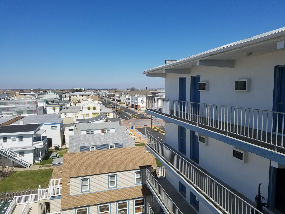 Newport Beach Resort Уайлдууд Екстериор снимка
